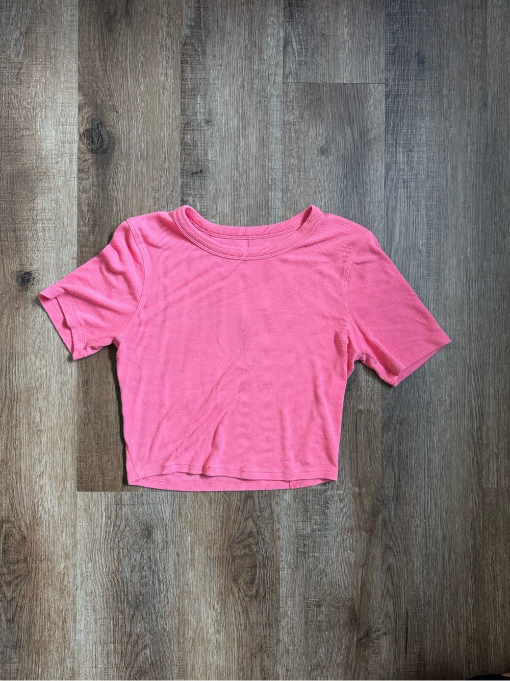 Lululemon Hold Tight Straight-Hem Cropped Tee